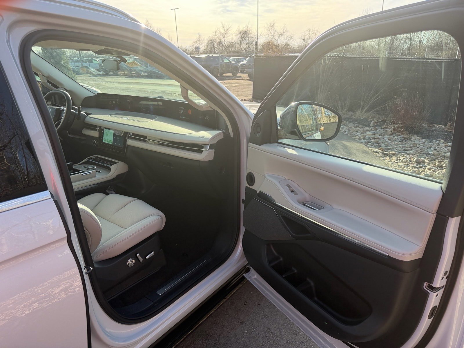 New 2026 Lincoln Navigator Reserve AWD/4WD image 11
