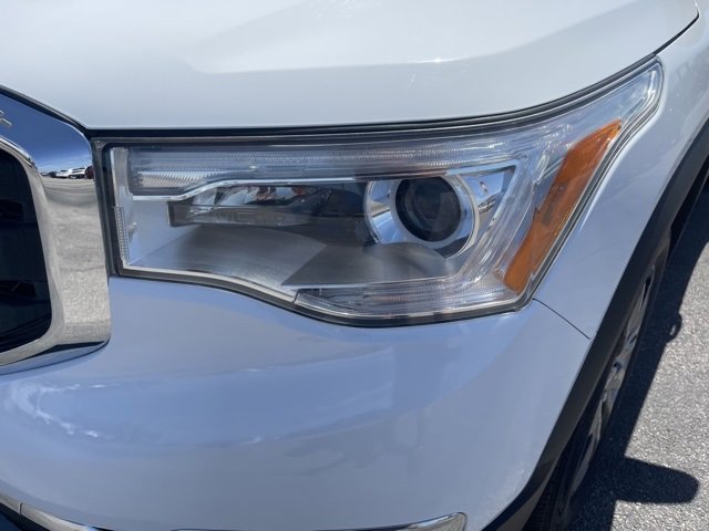 Used 2018 GMC Acadia SLT image 9