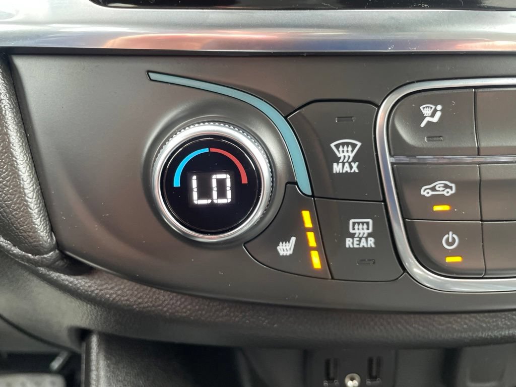 Used 2023 Chevrolet Traverse LT w/ LPO, Floor Liner Package AWD/4WD image 26