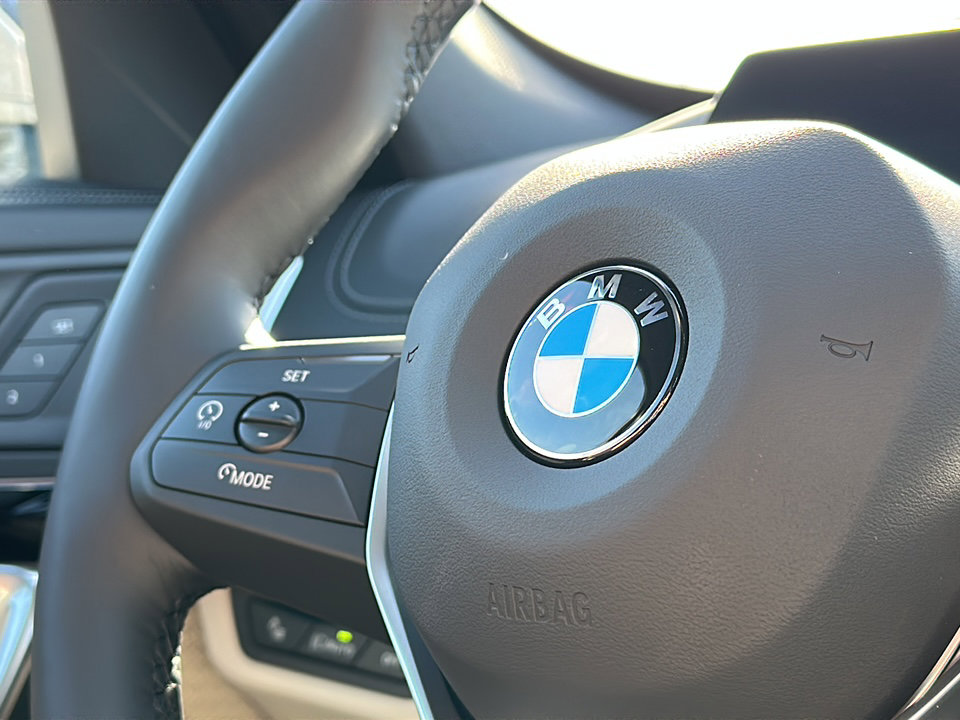 New 2026 BMW X1 xDrive28i w/ Technology Package AWD/4WD image 21