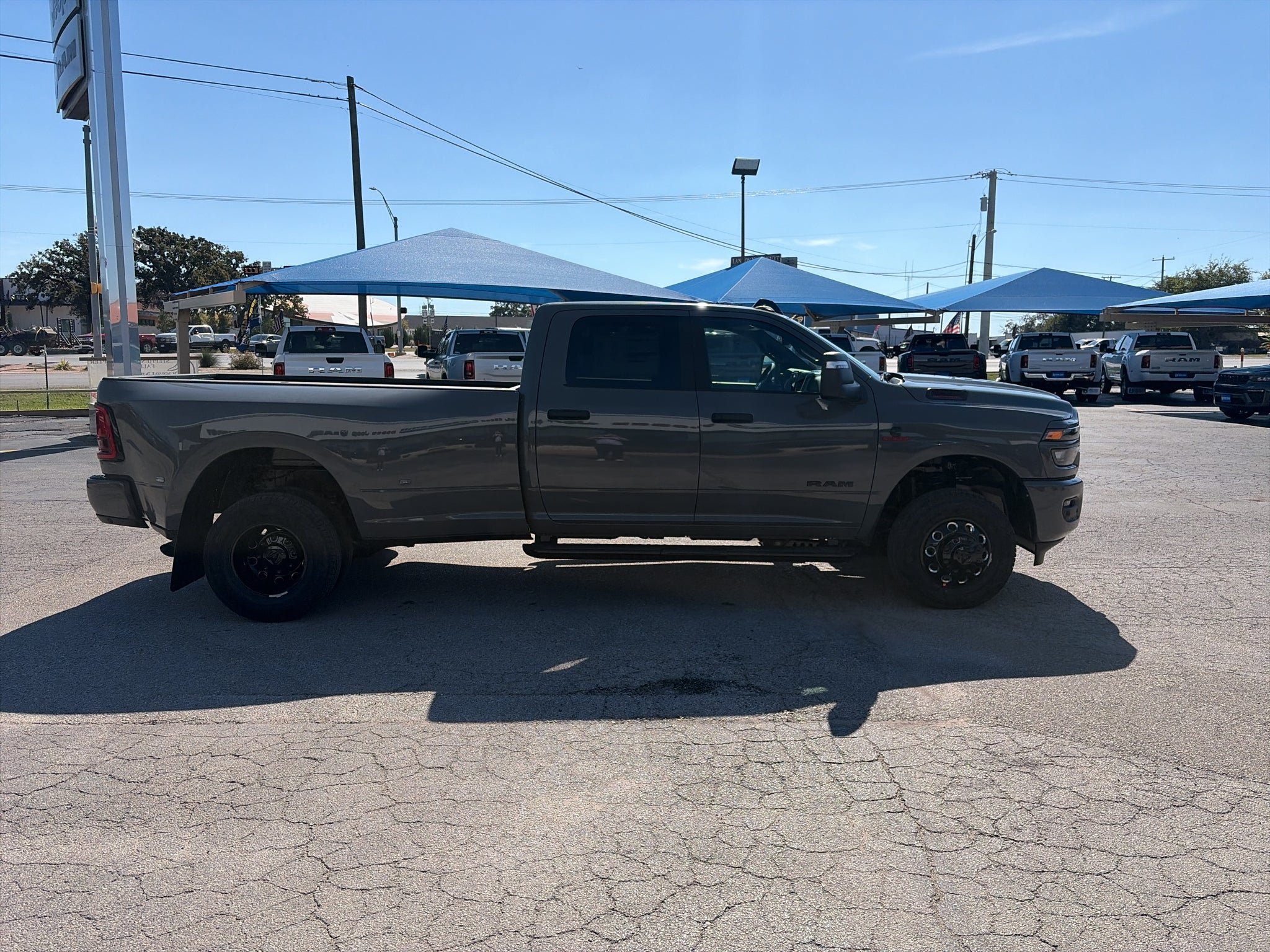 New 2027 RAM 3500 Lone Star AWD/4WD image 4