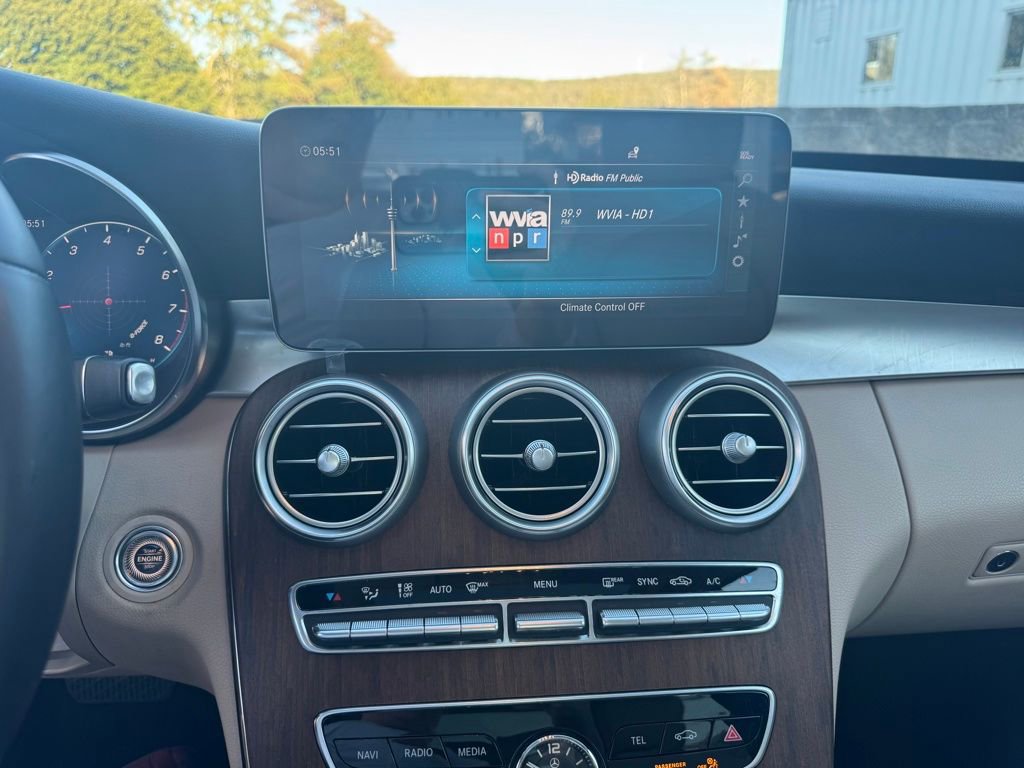 Used 2021 Mercedes-Benz C 300 4MATIC Sedan w/ Premium Package image 16