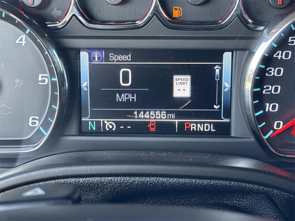 Used 2017 Chevrolet Suburban Premier image 15