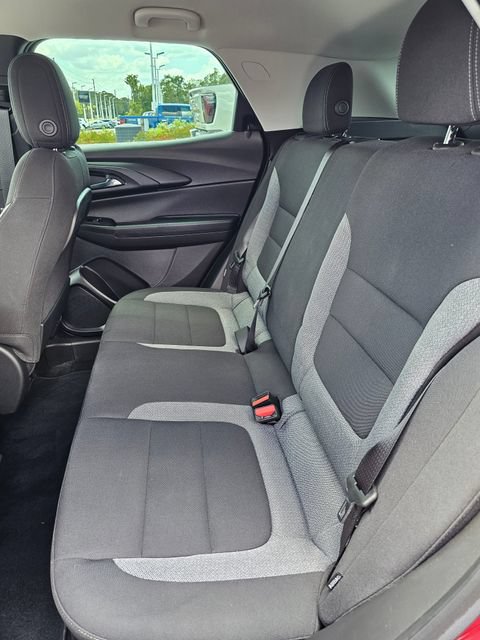 Used 2023 Chevrolet TrailBlazer LS FWD image 19