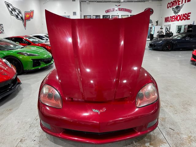Used 2009 Chevrolet Corvette Coupe w/ Preferred Equipment Group RWD image 26