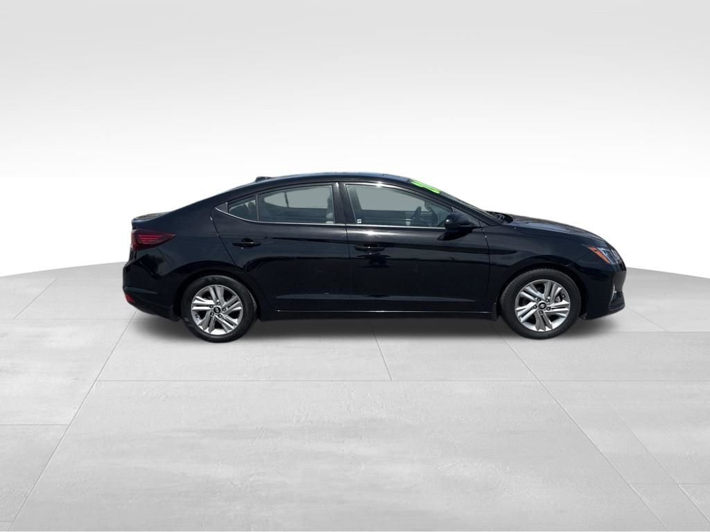 Used 2020 Hyundai Elantra Value Edition w/ Winter Weather Package FWD image 7