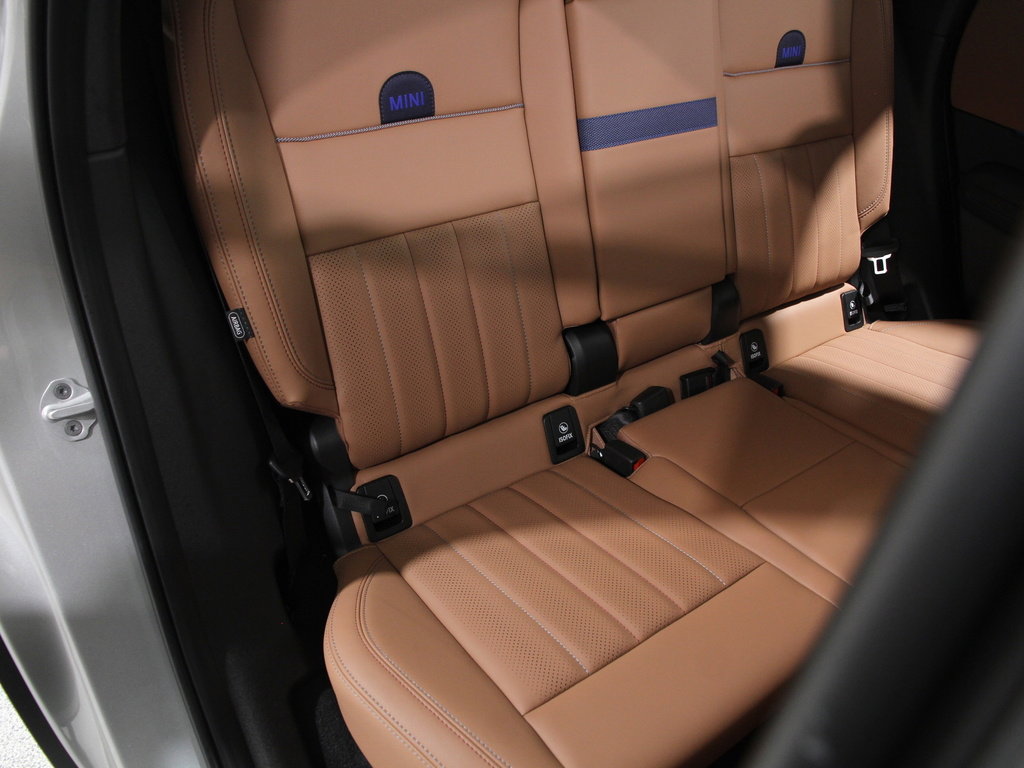 Certified 2025 MINI Cooper Countryman S image 19