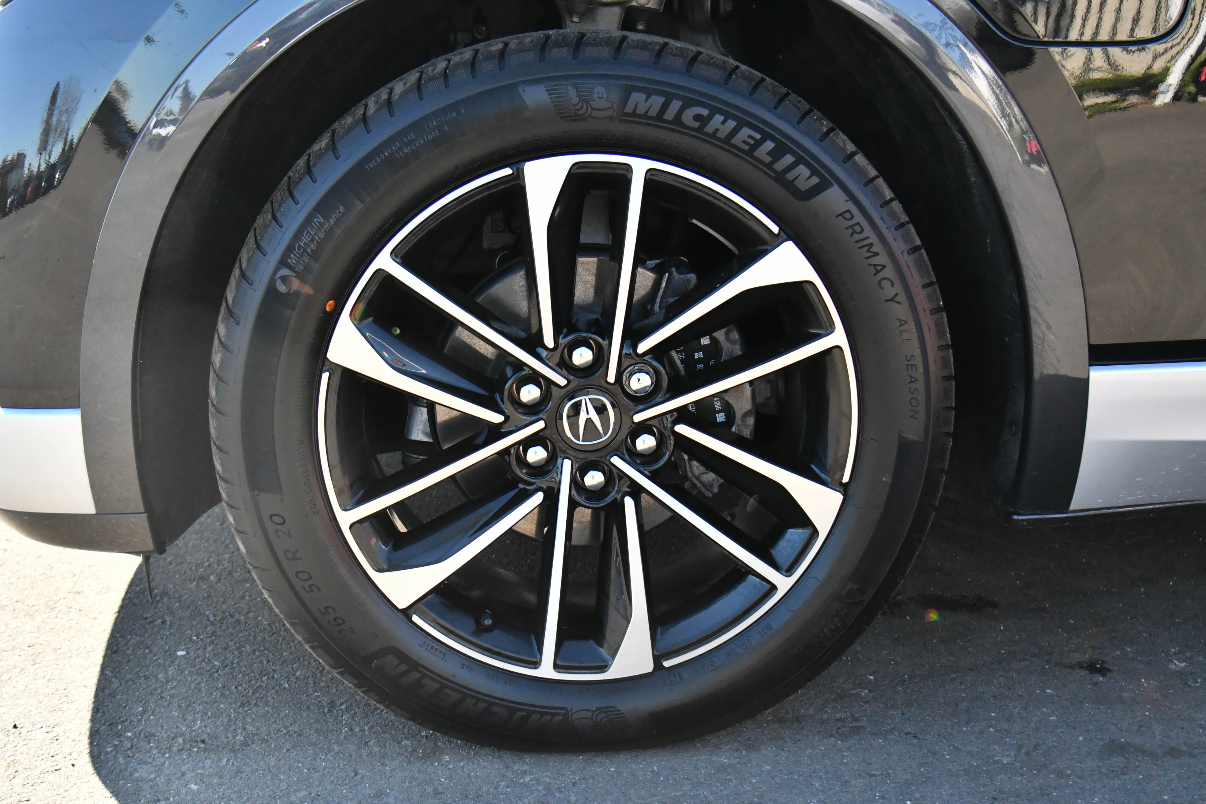 Used 2024 Acura ZDX A-Spec image 12