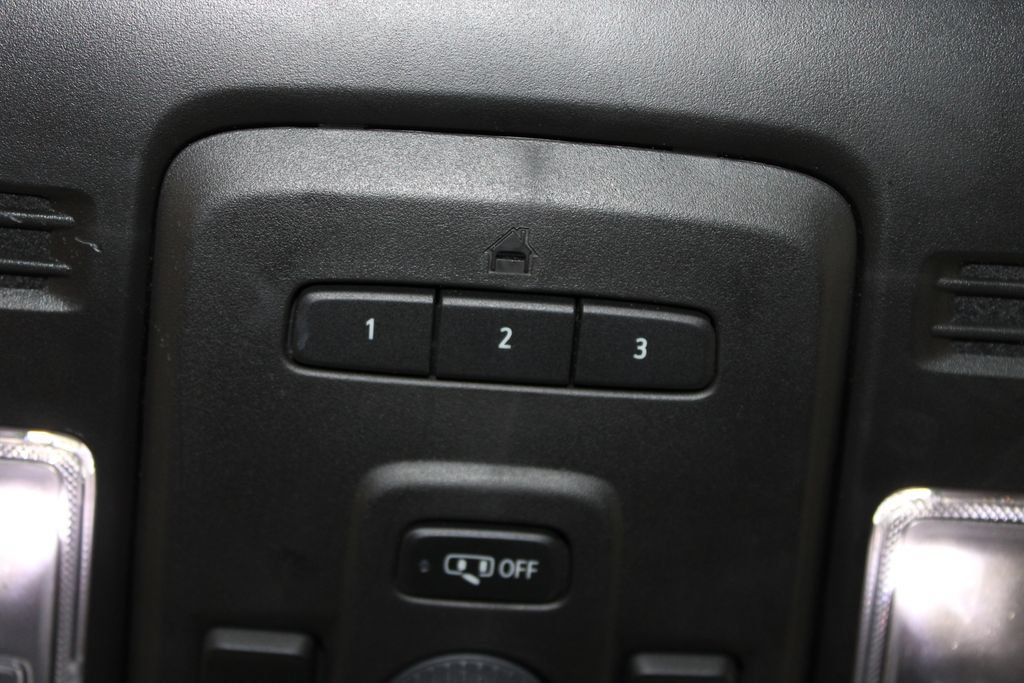 Used 2024 GMC Yukon XL Denali RWD image 58