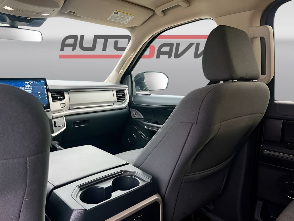 Used 2022 Ford Expedition Max XLT RWD image 22