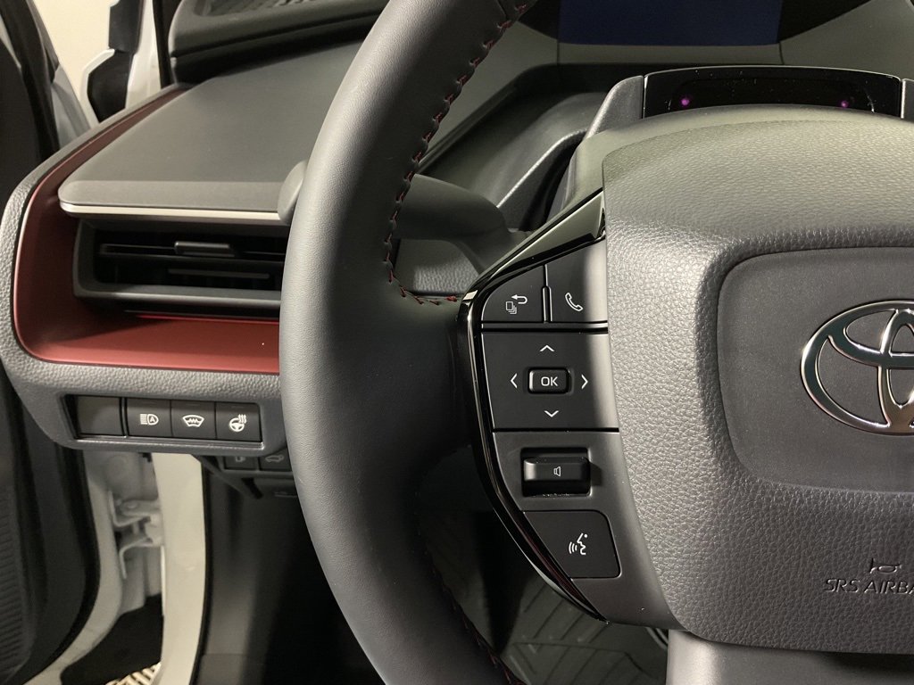 New 2025 Toyota Prius Plug-In Hybrid image 26