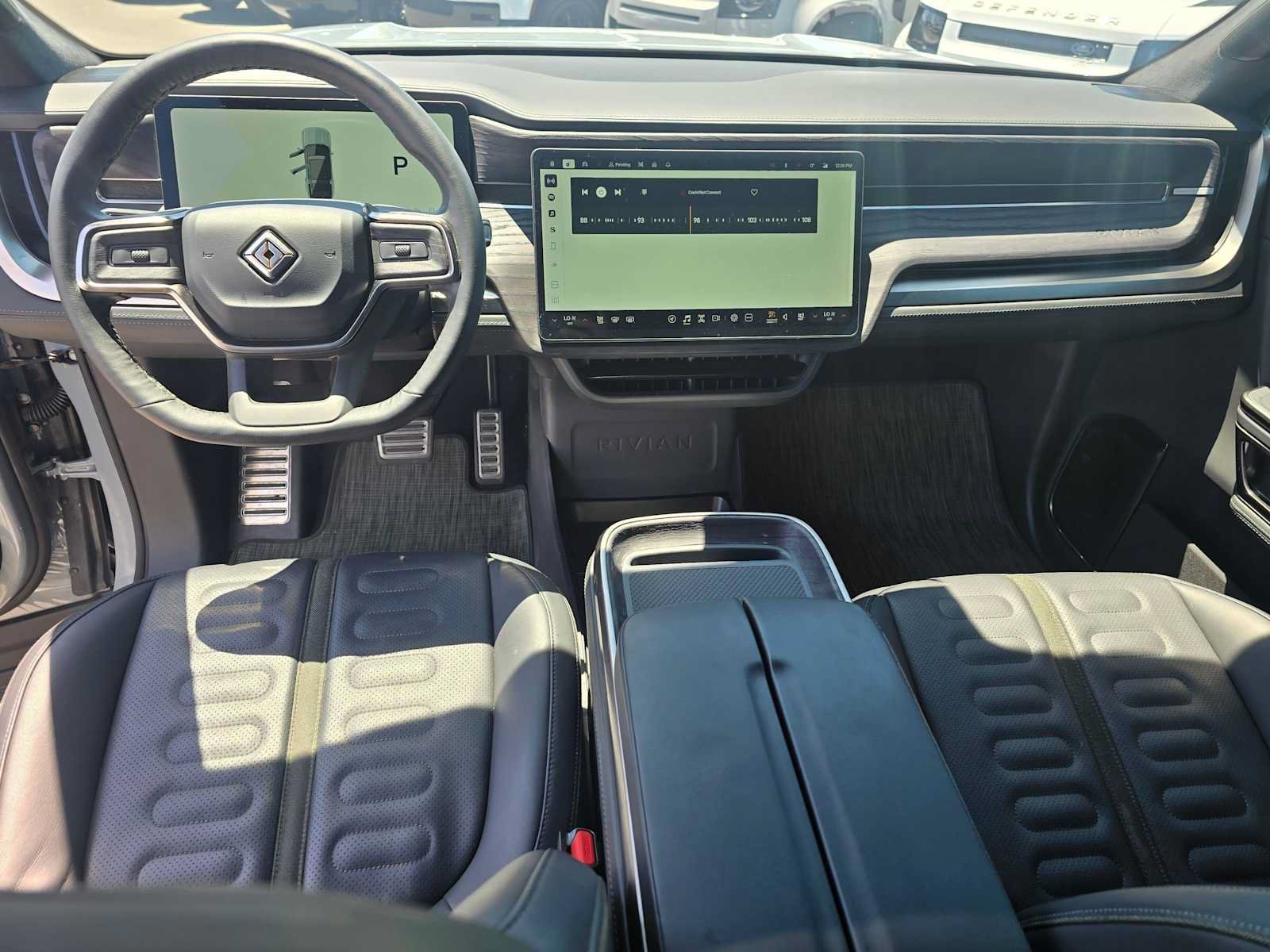 Used 2023 Rivian R1S Launch Edition AWD/4WD image 22