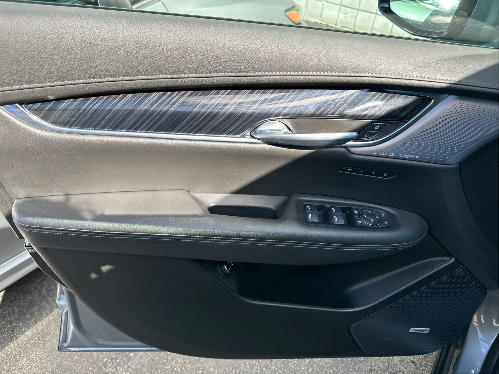 Certified 2025 Cadillac XT6 Premium Luxury image 21