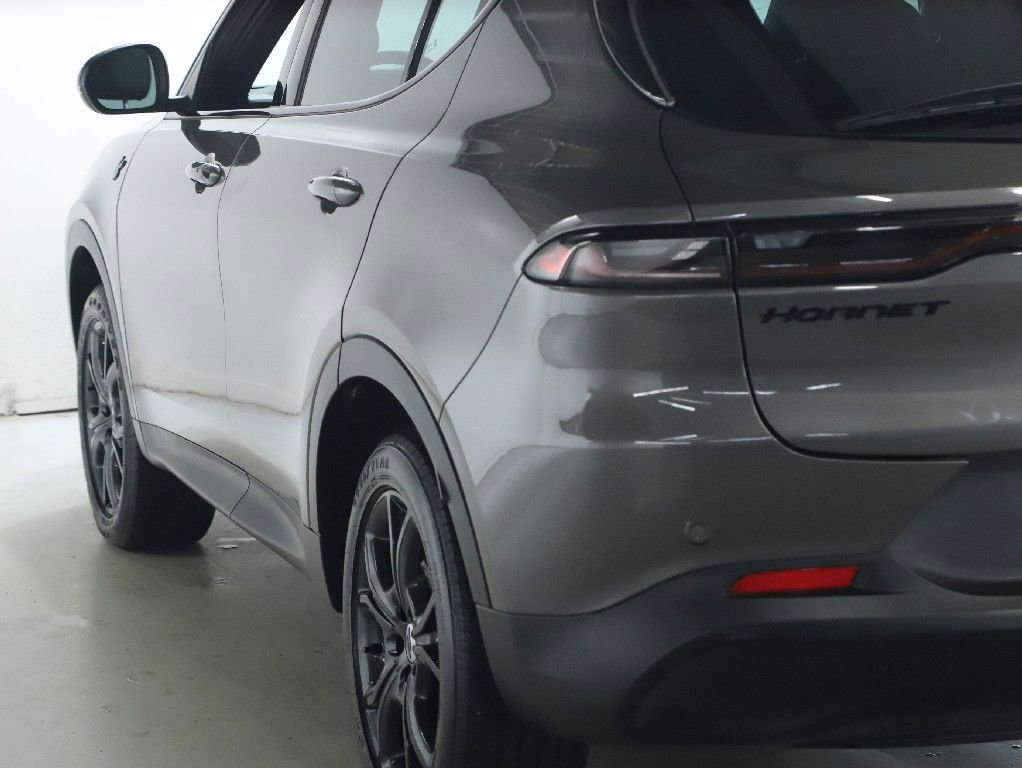 Used 2024 Dodge Hornet GT image 42