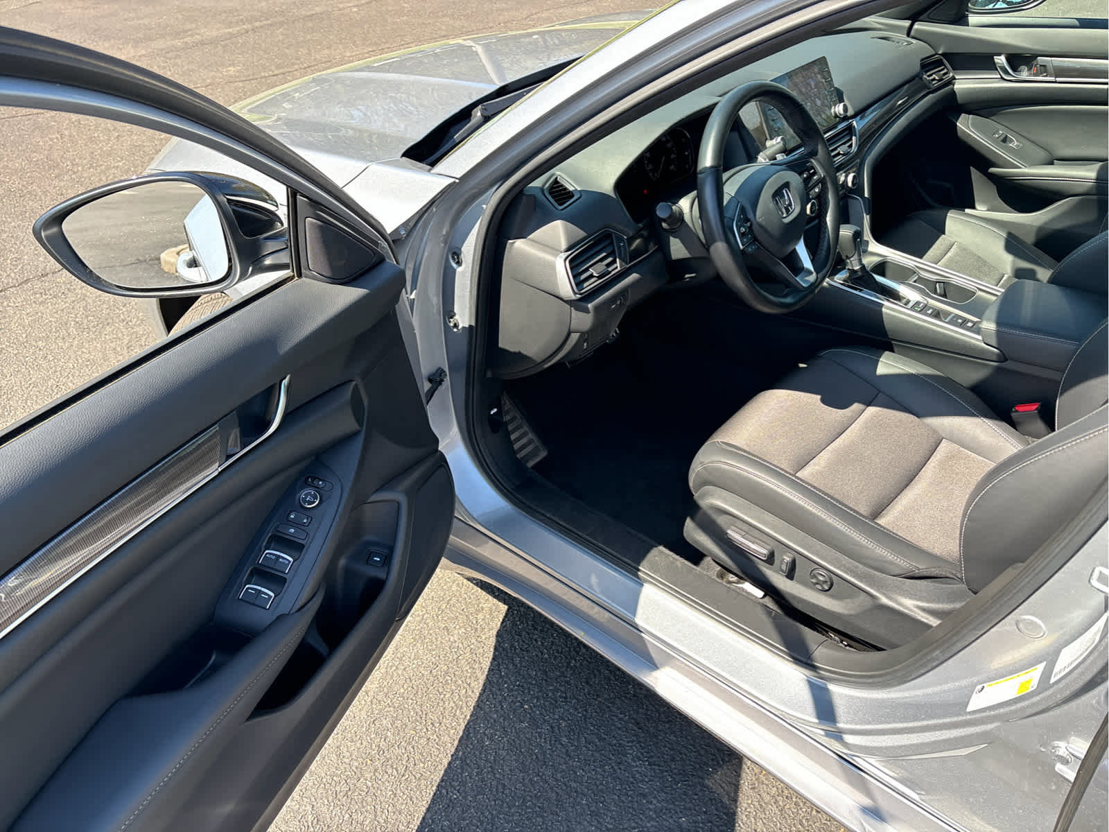Certified 2022 Honda Accord Sport image 8