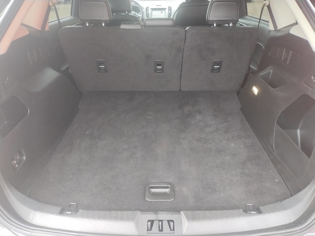 Used 2018 Ford Edge SEL w/ Equipment Group 201A image 14