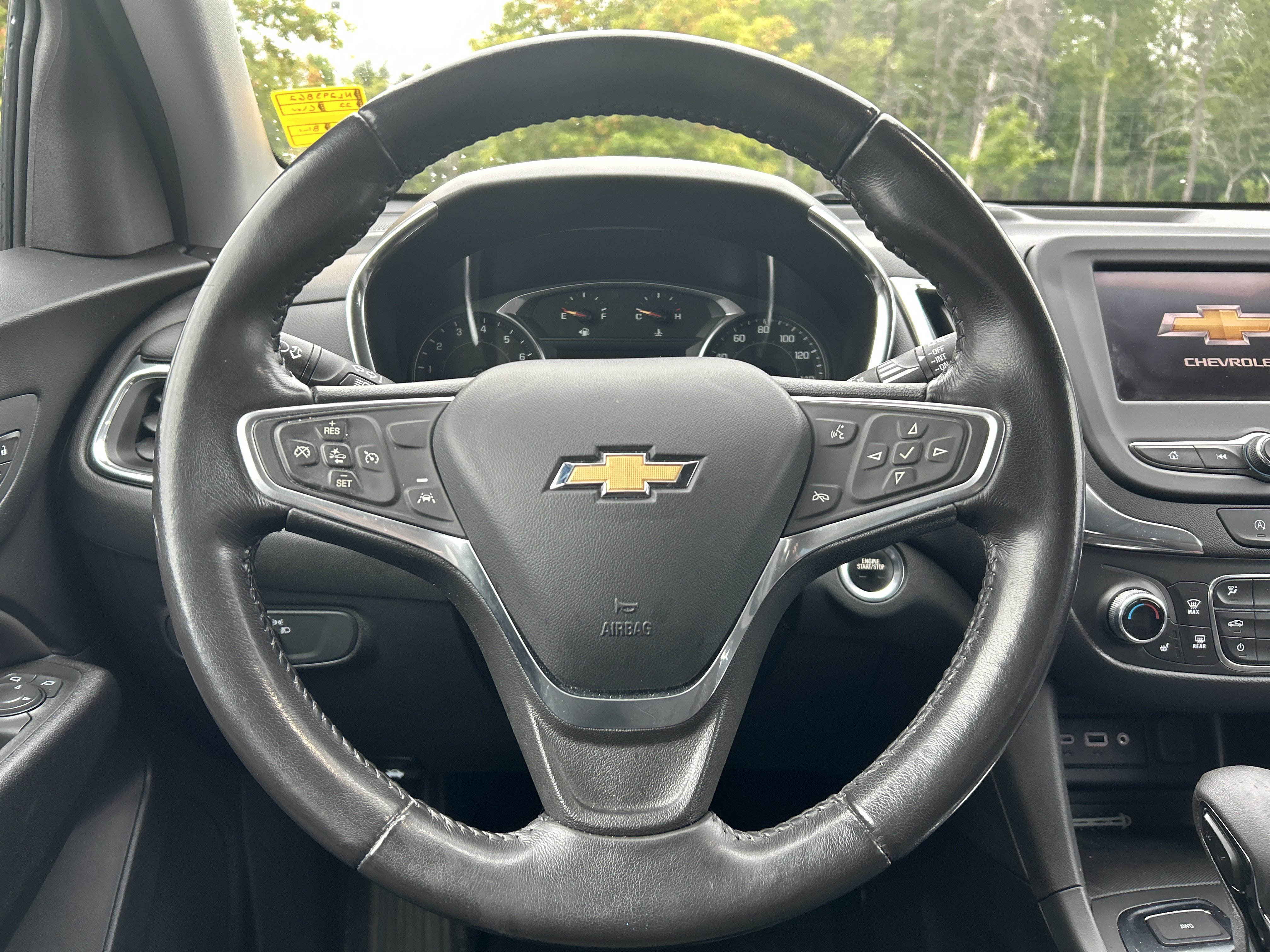 Used 2022 Chevrolet Equinox LT AWD/4WD image 13