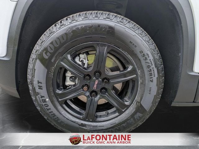 Certified 2021 GMC Acadia AT4 w/ Technology Package AWD/4WD image 41