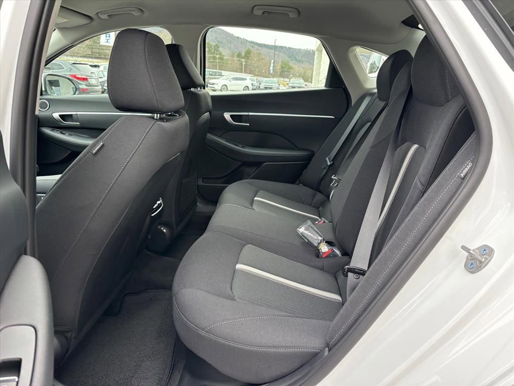 New 2026 Hyundai Sonata Blue FWD image 10