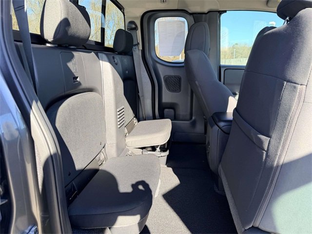Used 2025 Nissan Frontier S w/ S Utility Package image 11