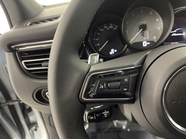 New 2025 Porsche Macan S image 37