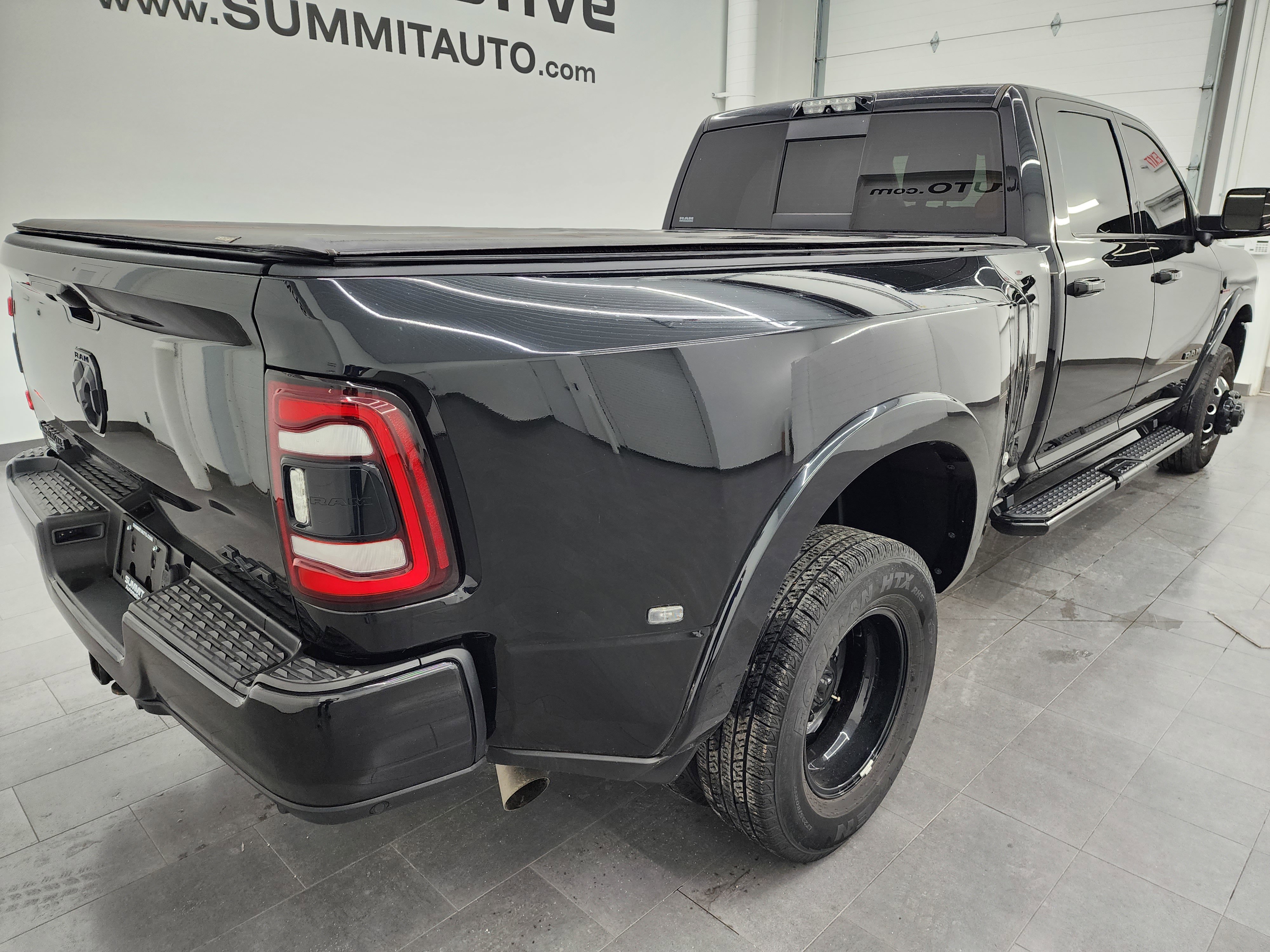 Used 2020 RAM 3500 Laramie image 4