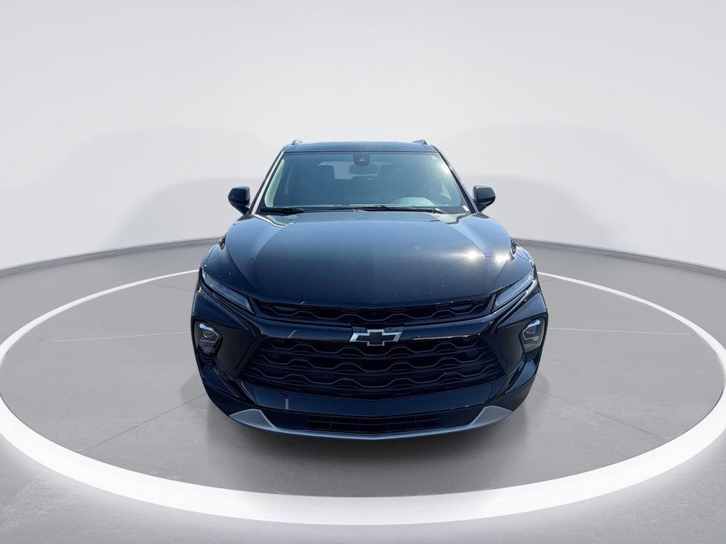 New 2026 Chevrolet Blazer LT AWD/4WD image 3