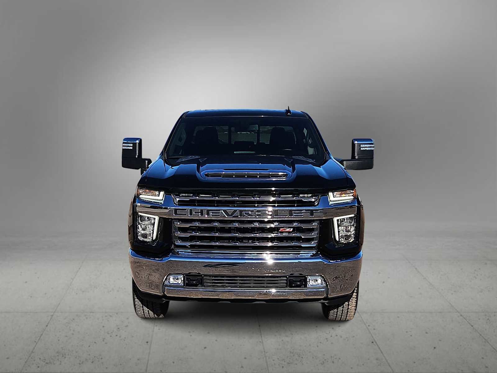 Used 2023 Chevrolet Silverado 2500 LTZ w/ LTZ Convenience Package image 3