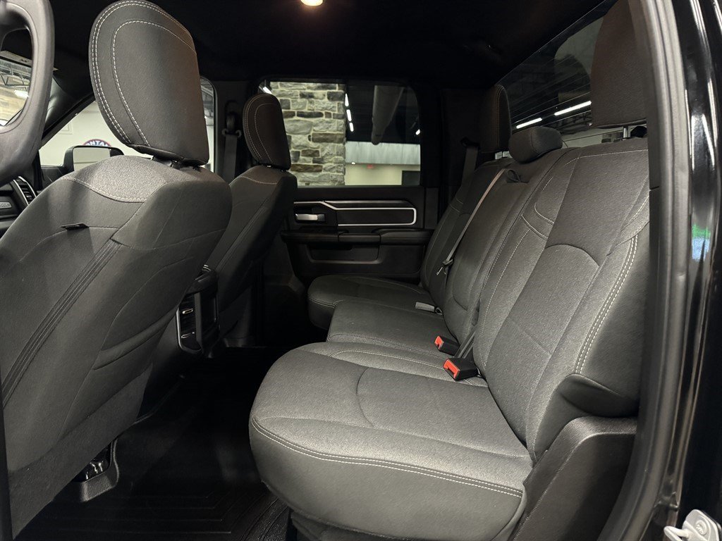Used 2019 RAM 2500 Big Horn w/ Black Appearance Package AWD/4WD image 26