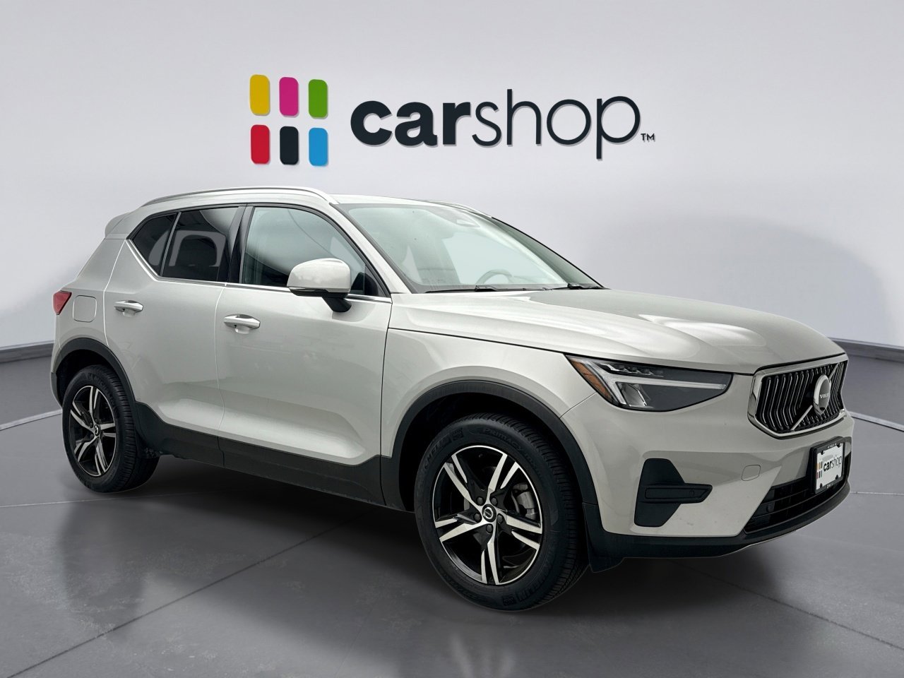 Used 2025 Volvo XC40 B5 Core AWD/4WD image 7