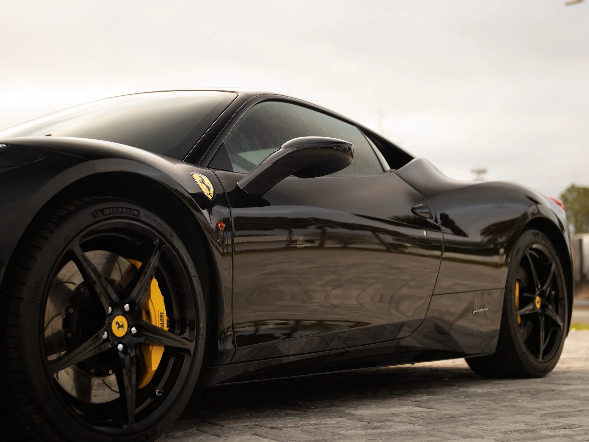 Used 2010 Ferrari 458 Italia Coupe image 10