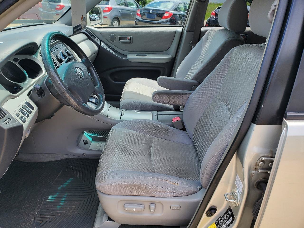 Used 2006 Toyota Highlander Limited AWD/4WD image 15