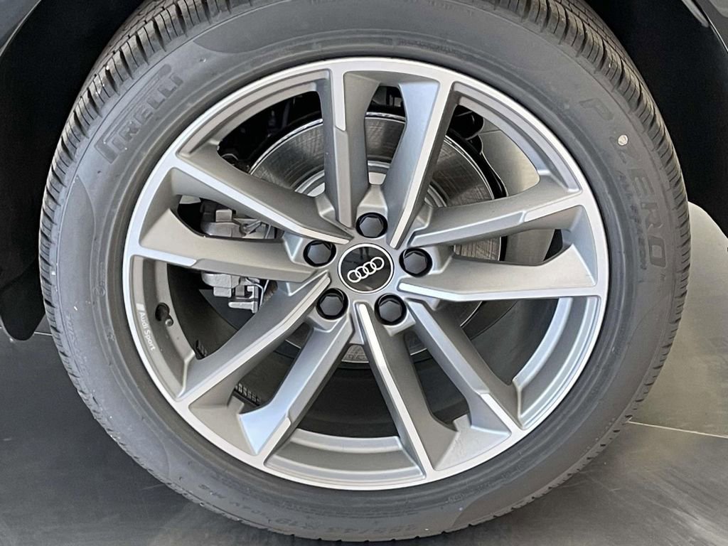 New 2025 Audi Q3 2.0T Premium image 12