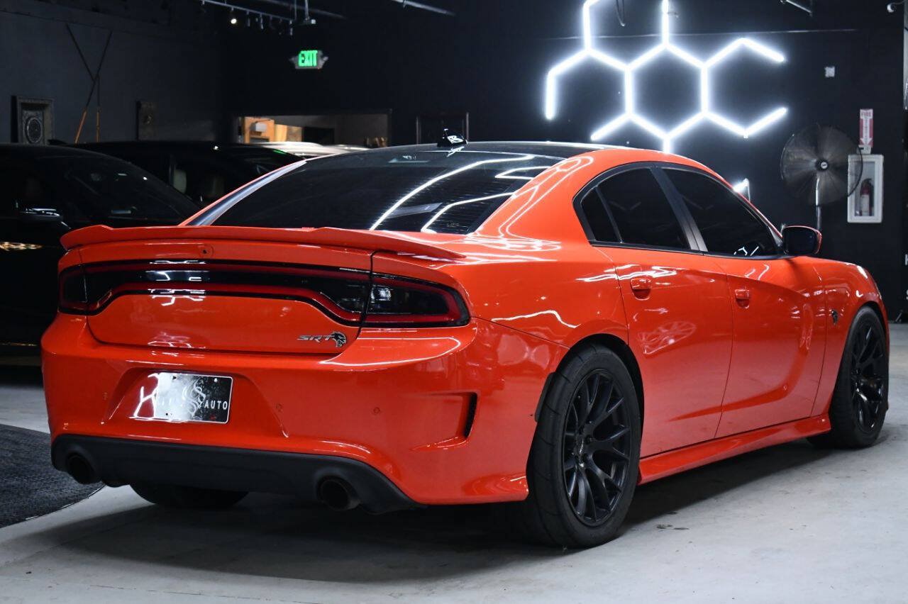 Used 2016 Dodge Charger SRT Hellcat w/ Harman/Kardon Audio Group RWD image 5