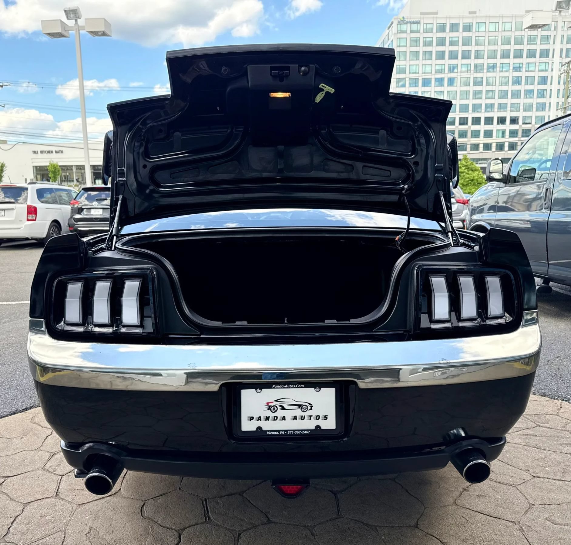 Used 2006 Ford Mustang Premium RWD image 34
