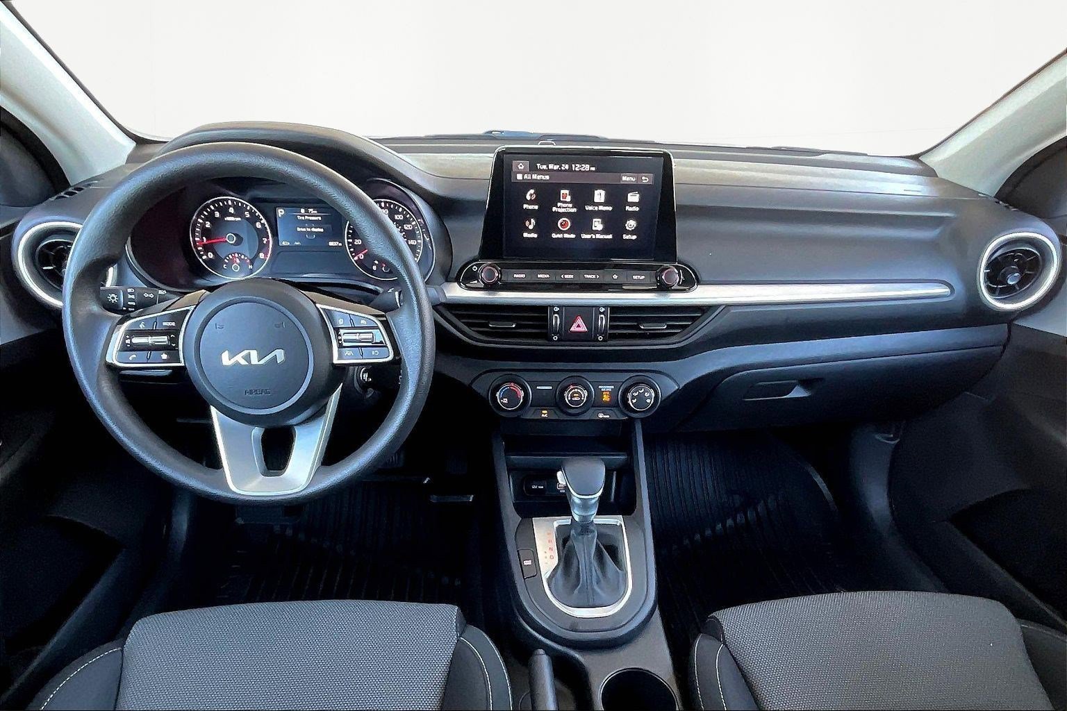 Used 2024 Kia Forte LX image 8