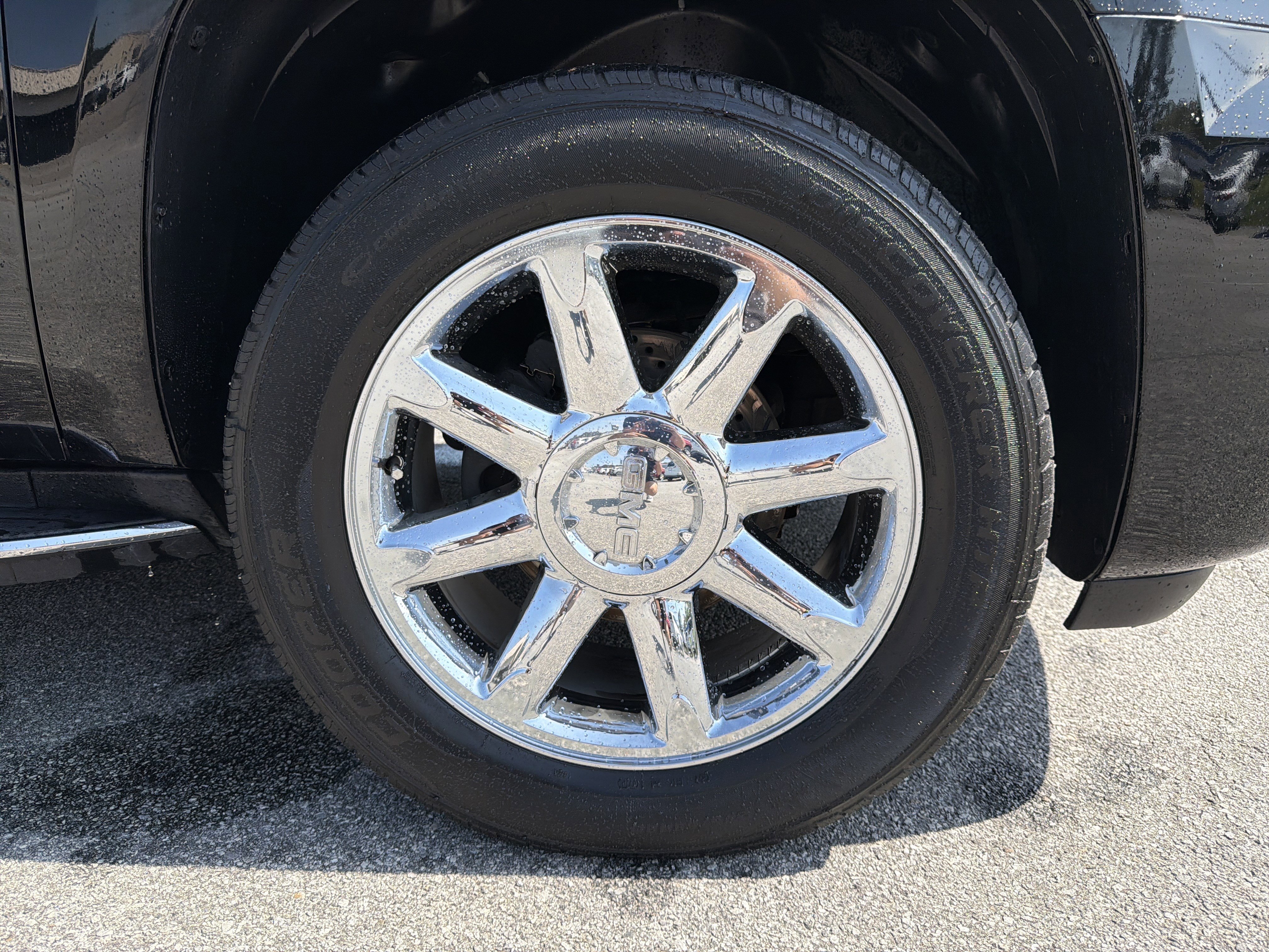 Used 2014 GMC Yukon Denali image 13