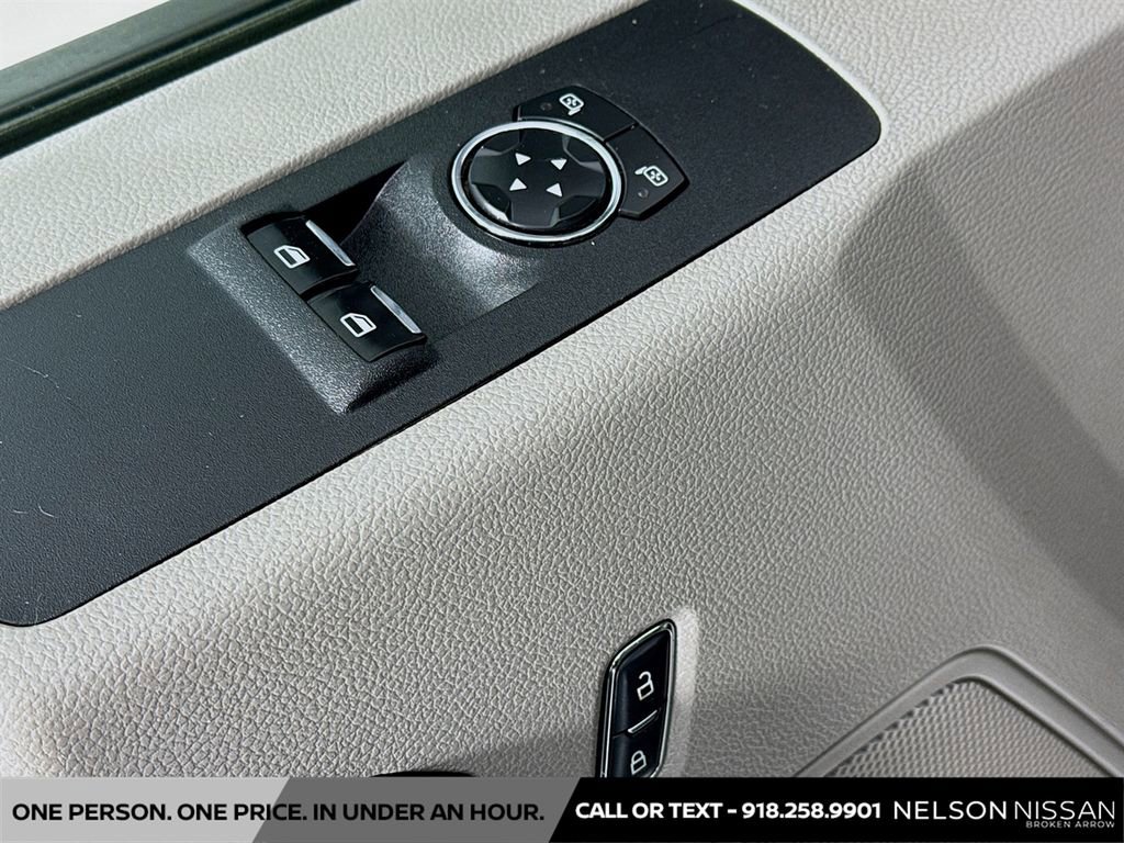 Used 2017 Ford F250 XL w/ Power Equipment Group AWD/4WD image 16