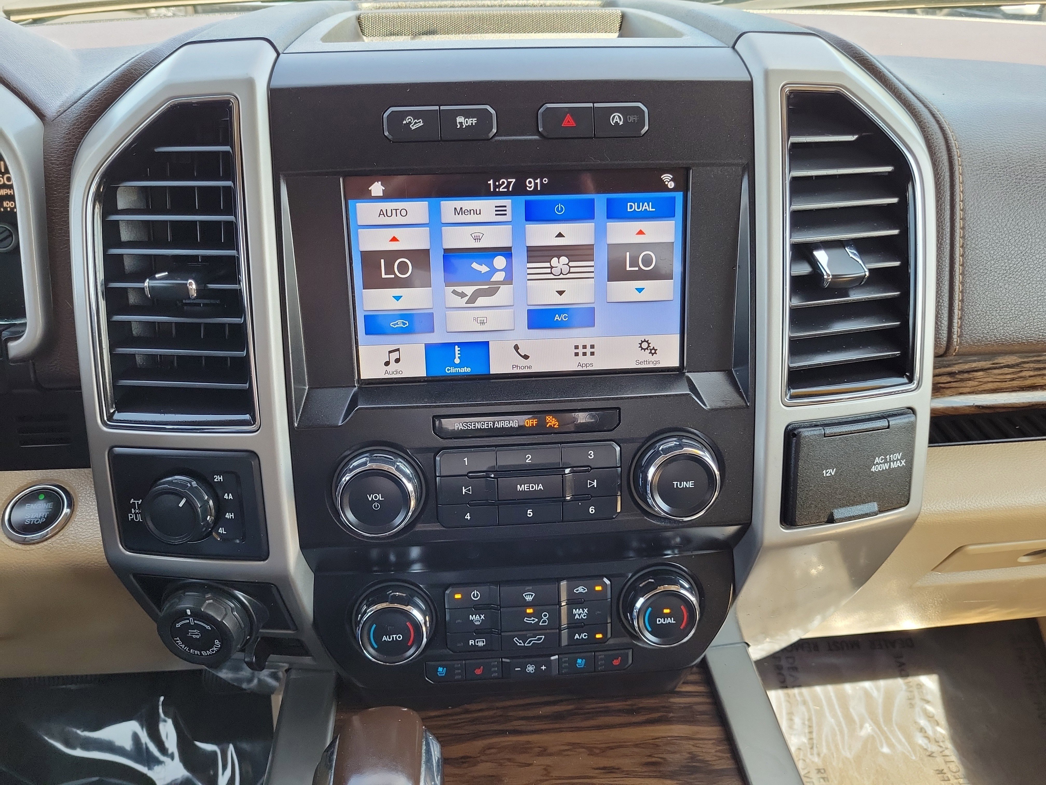Used 2019 Ford F150 Lariat image 27