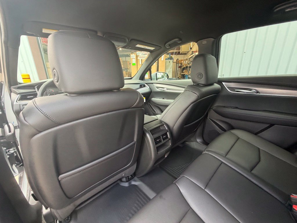New 2026 Cadillac XT5 Luxury w/ LPO, Floor Liner Package AWD/4WD image 21