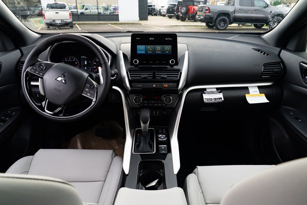 New 2026 Mitsubishi Eclipse Cross SEL image 8