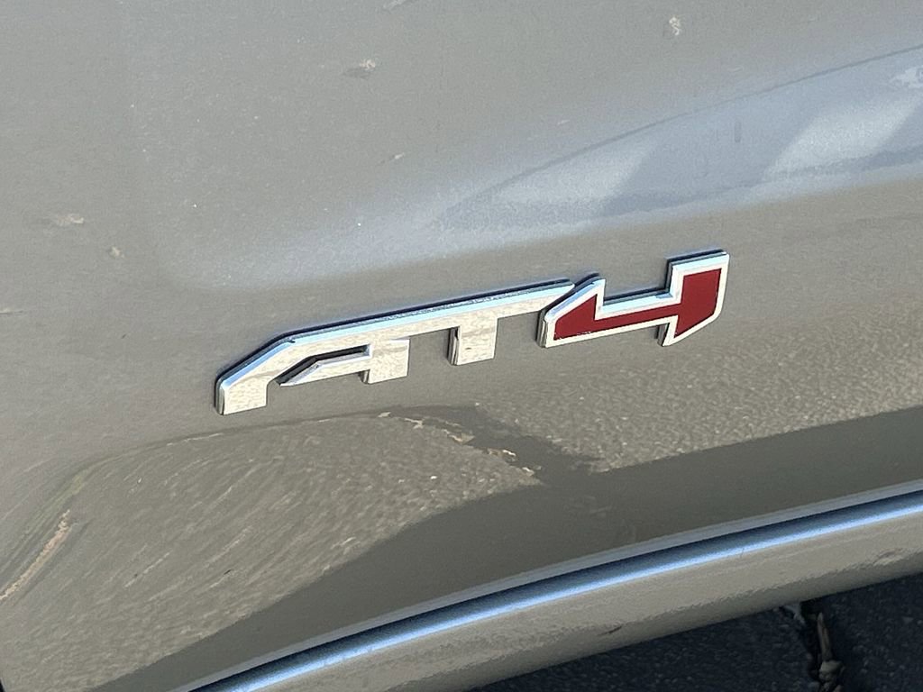 Used 2025 GMC Sierra 1500 AT4 w/ Technology Package image 31