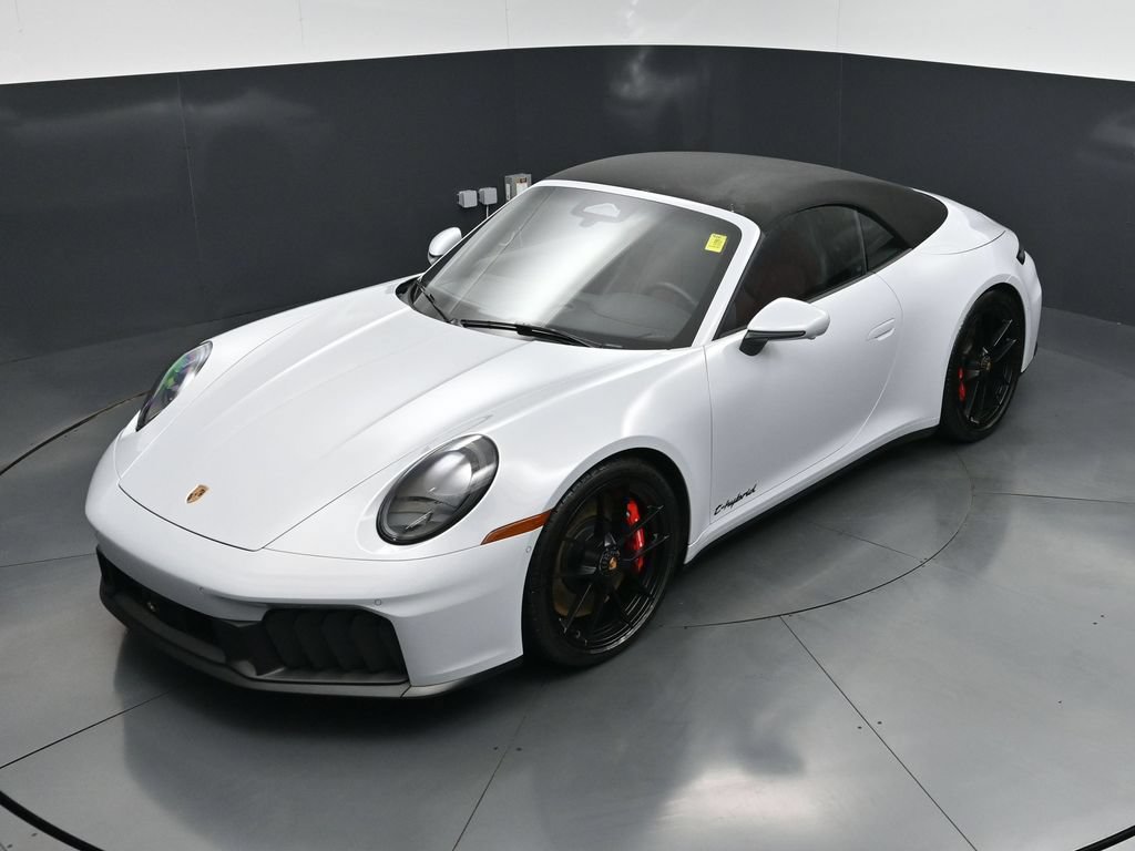 Used 2026 Porsche 911 Carrera GTS RWD image 14