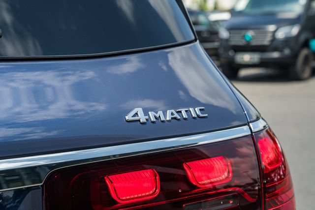New 2026 Mercedes-Benz GLS 450 4MATIC image 8