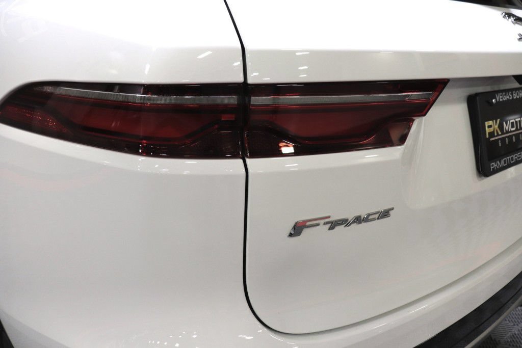 Used 2021 Jaguar F-PACE SVR AWD/4WD image 5