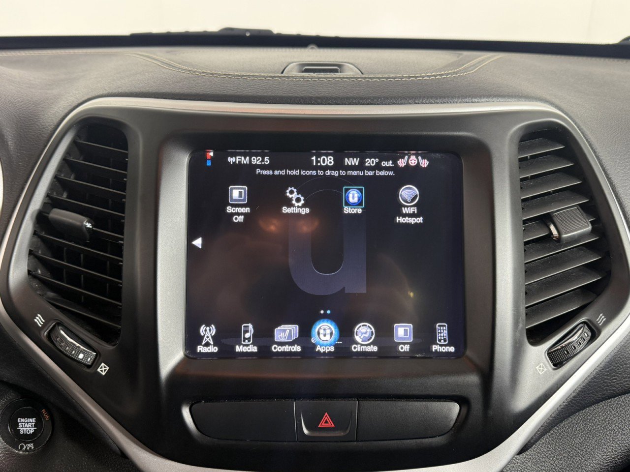 Used 2018 Jeep Cherokee Latitude Plus w/ Cold Weather Group image 21