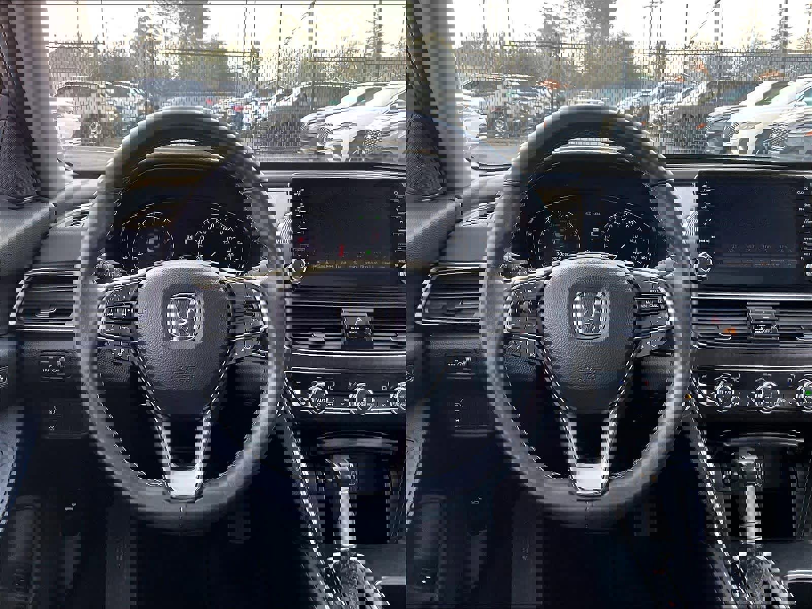 Used 2018 Honda Accord EX-L image 6