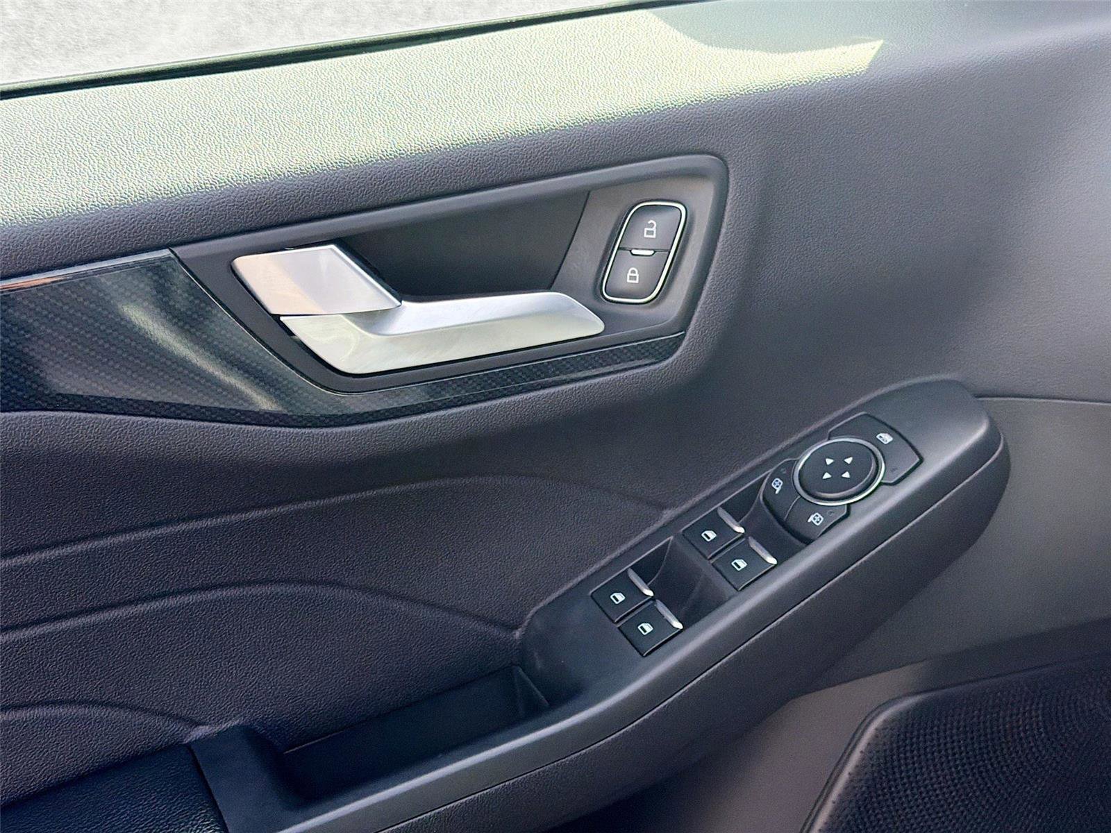 Used 2023 Ford Escape ST-Line w/ Tech Pack #1 image 19