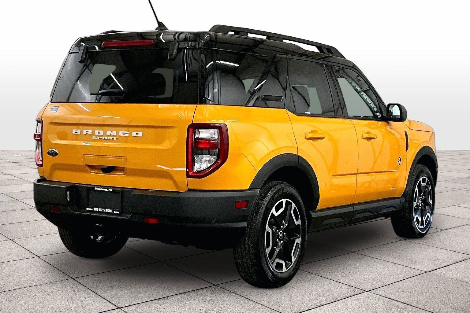 Certified 2022 Ford Bronco Sport Outer Banks image 11