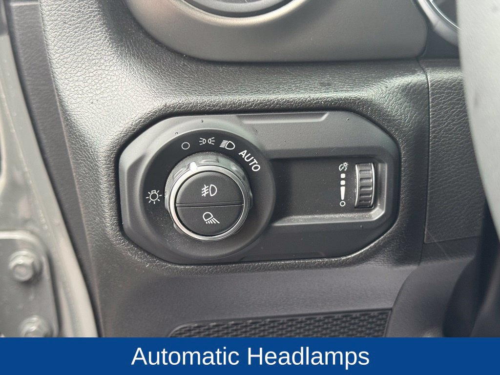 Used 2023 Jeep Gladiator Sport AWD/4WD image 23